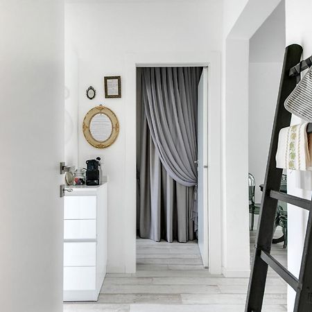 Villa Monti Suites&Aparts Чезенатико Экстерьер фото